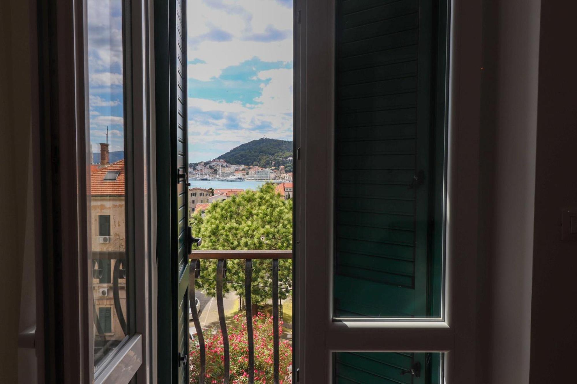 City Center Sunset Penthouse Split Bagian luar foto